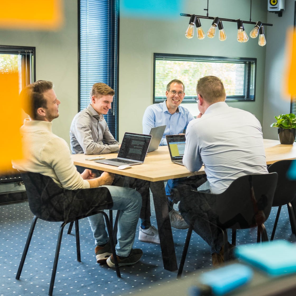 Innervate - Slimme ICT-oplossingen die jouw digitaal leiderschap versterken – en je organisatie vooruithelpen.
